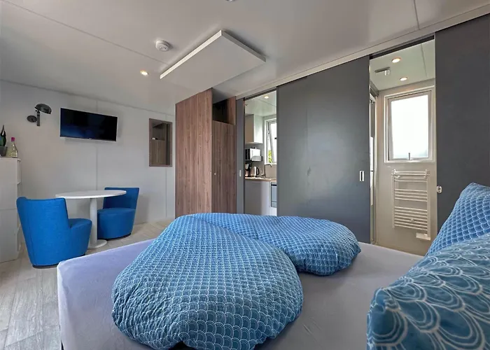 Дом отдыха Eixendorf Lakeside Nest *
