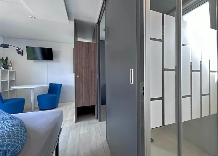 Дом отдыха Eixendorf Lakeside Nest *